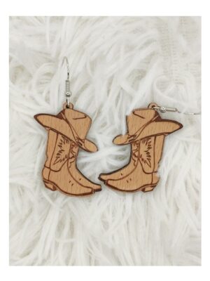 Boucles d'oreilles country forme chapeau sur des santiags