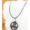 Collier et son pendentif personnalisable